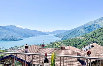 Castello Holiday Home