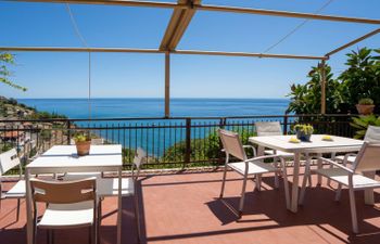 La Terrazza Holiday Home