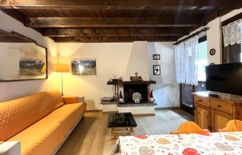 Mansarda al Doss Apartment 2 Holiday Home