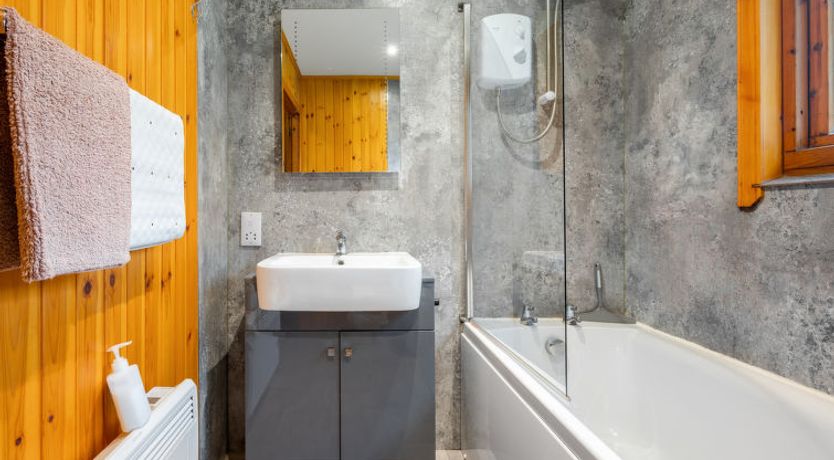 Photo of Loch Meiklie 3 bed