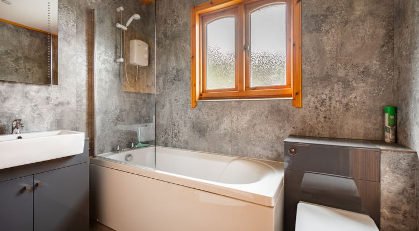 Photo of Loch Meiklie 3 bed Holiday Home 2