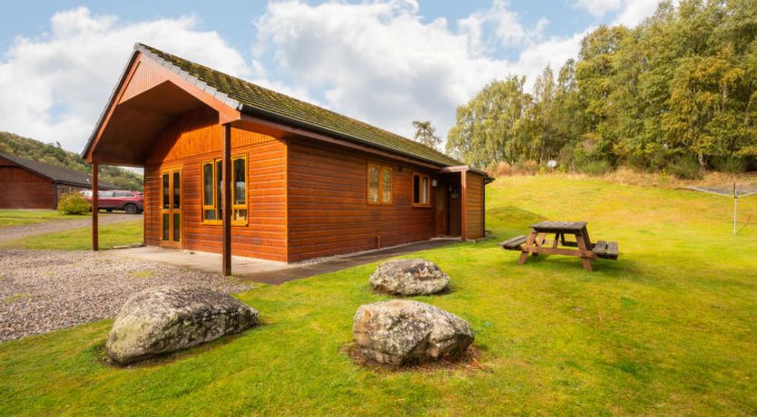 Photo of Loch Meiklie 3 bed Holiday Home 2
