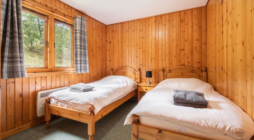 Photo of Loch Meiklie 3 bed Holiday Home 2