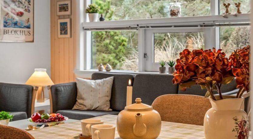 Photo of "Annemone" - 900m from the sea