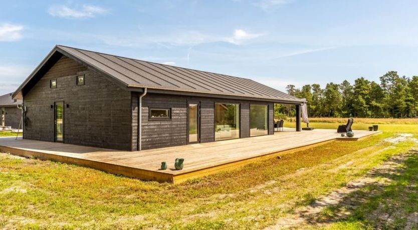 Photo of "Mads" - 700m from the sea