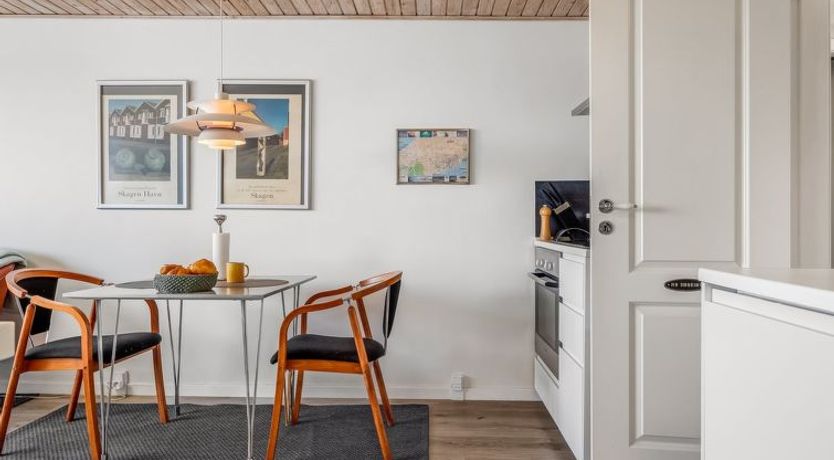 Photo of "Økil" - 2km from the sea