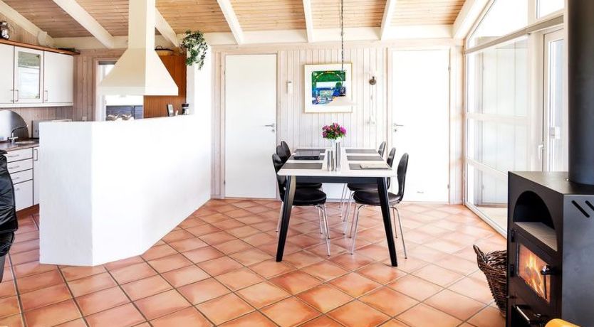 Photo of "Elvie" - 200m from the sea