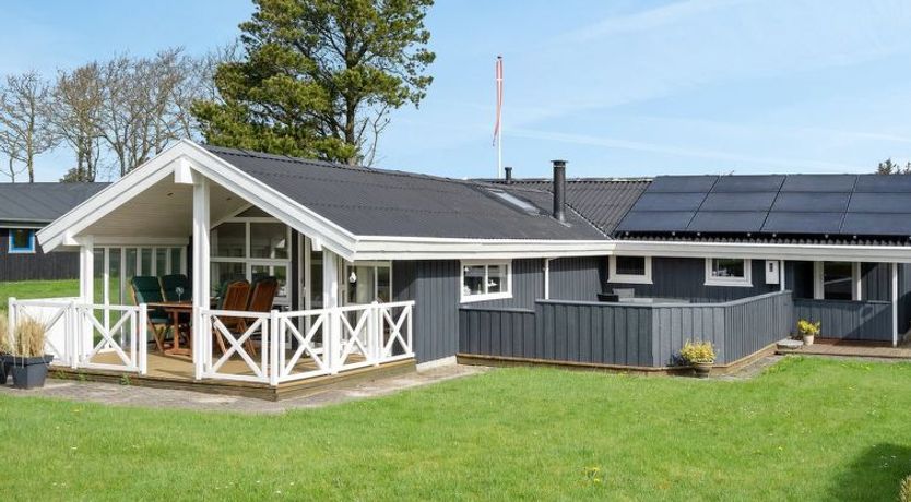 Photo of "Fliri" - 700m from the sea