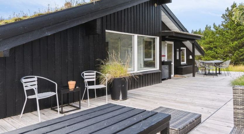 Photo of "Nilson" - 1.4km from the sea