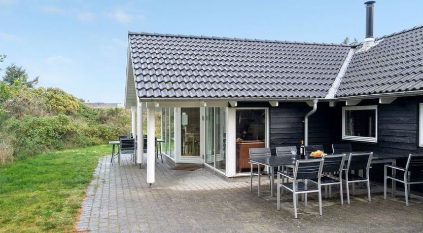 Photo of "Alhed" - 650m from the sea