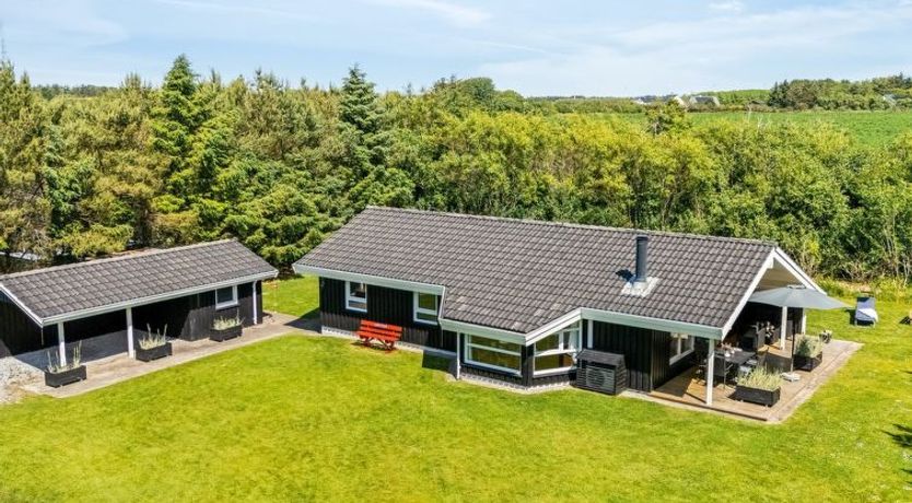 Photo of "Vilmar" - 1.2km from the sea