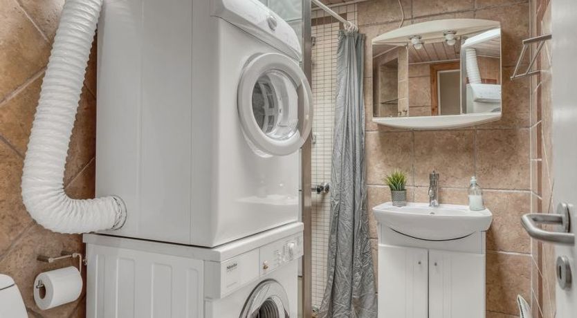 Photo of "Aku" - 700m from the sea