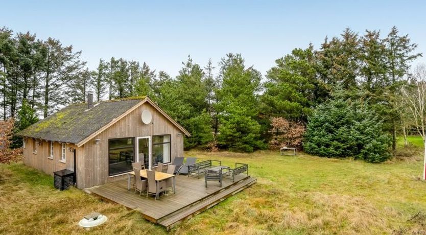 Photo of "Brawith" - 700m to the fjord