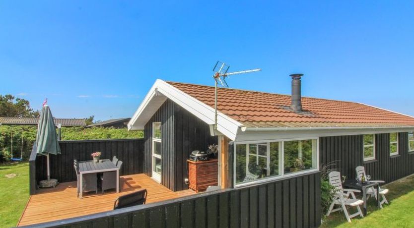 Photo of "Myriam" - 200m from the sea