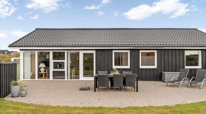 Photo of "Raadengaard" - 400m from the sea