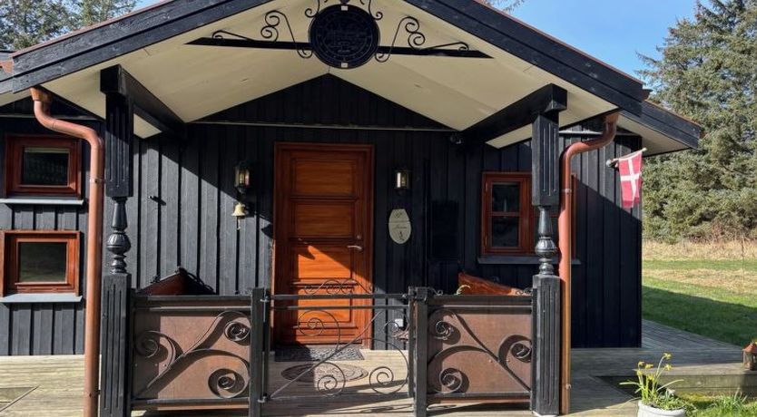 Photo of "Marla" - 1.1km from the sea