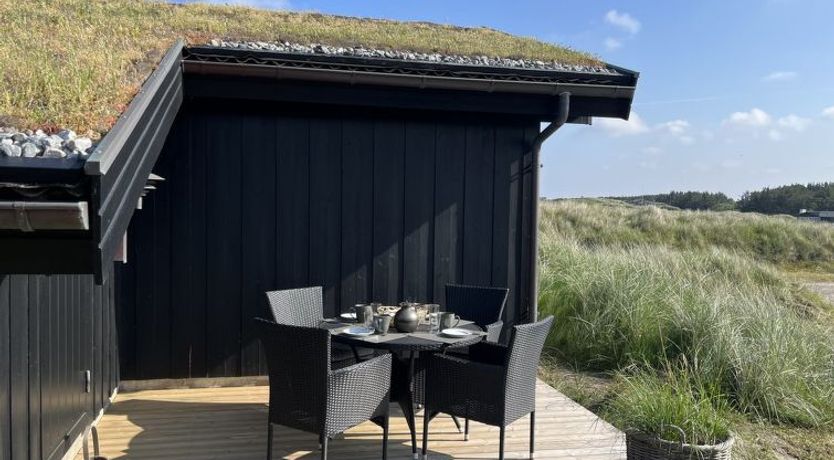 Photo of "Eelin" - 275m from the sea