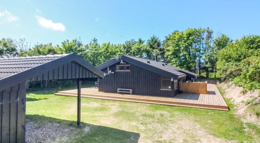 Photo of "Paulette" - 450m from the sea