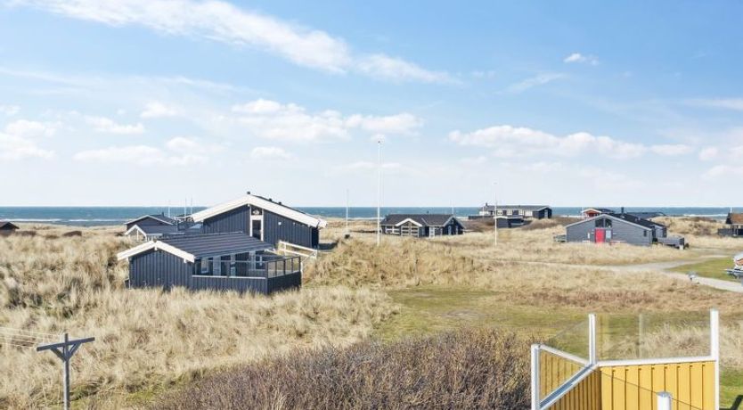 Photo of "Bjarni" - 239m from the sea