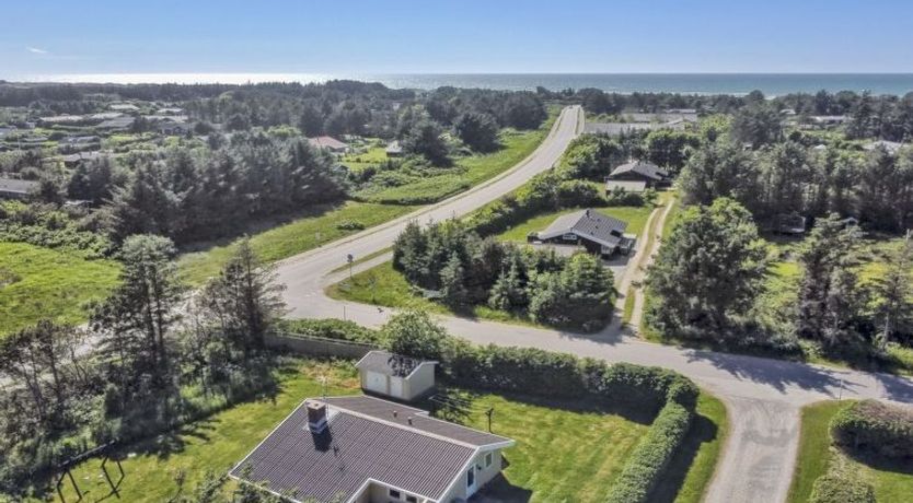 Photo of "Eden" - 800m from the sea