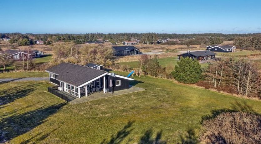 Photo of "Nynke" - 600m from the sea