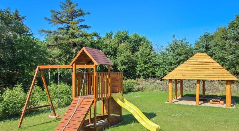 Photo of "Halli" - 700m from the sea