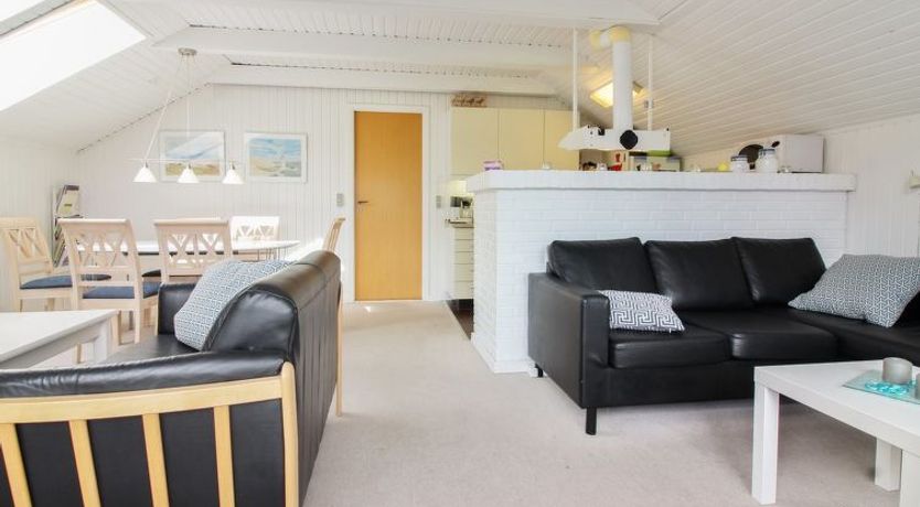 Photo of "Halli" - 700m from the sea