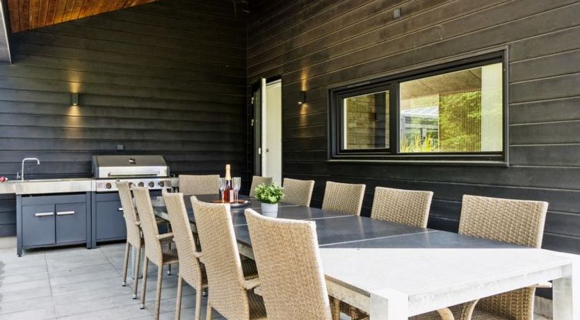 Photo of "Hana" - 800m from the sea