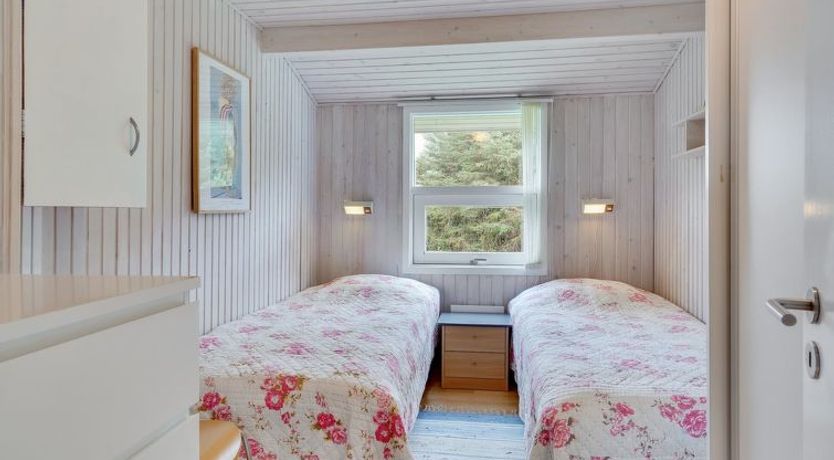 Photo of "Bernadet" - 425m from the sea