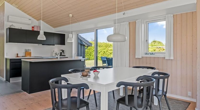 Photo of "Kody" - 400m from the sea