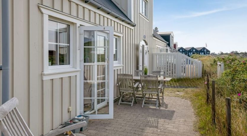 Photo of "Hildegerd" - 100m from the sea