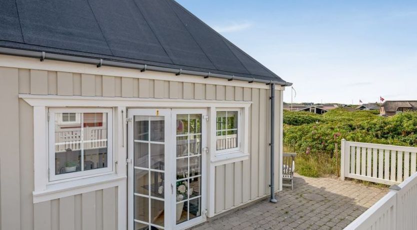 Photo of "Hildegerd" - 100m from the sea