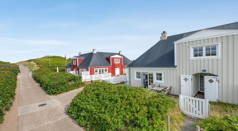 Photo of "Hildegerd" - 100m from the sea