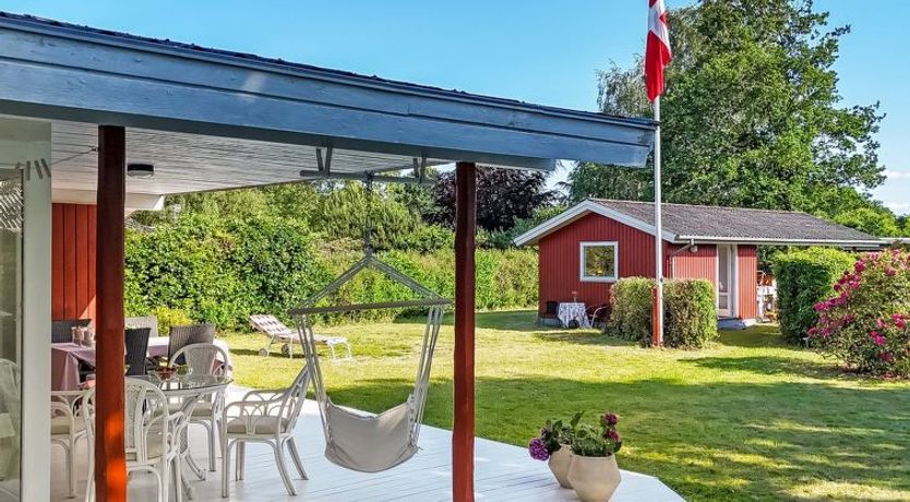 Photo of "Viktoria" - 500m from the sea