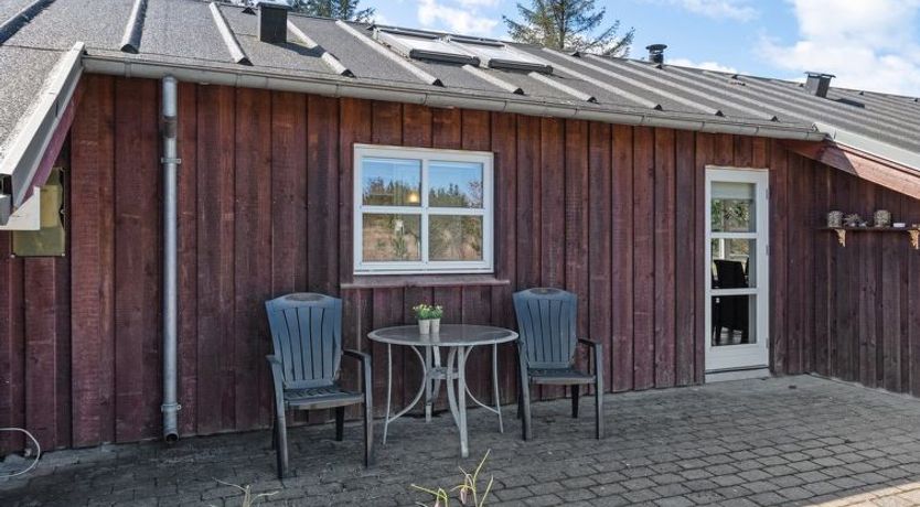 Photo of "Herwarth" - 3.3km from the sea