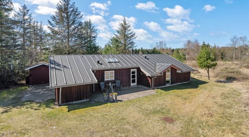 Photo of "Herwarth" - 3.3km from the sea