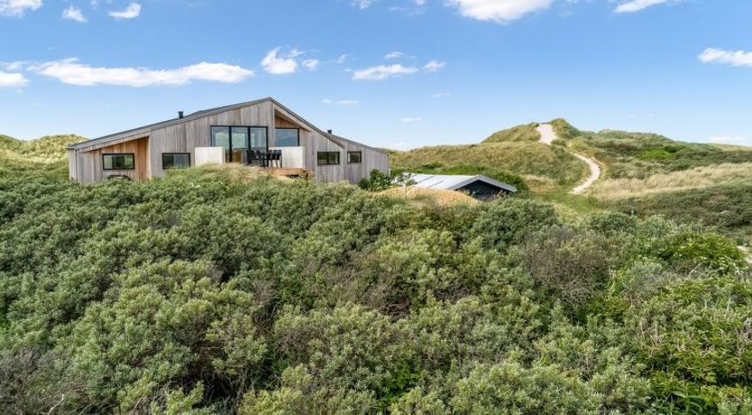 Photo of "Tamina" - 50m from the sea