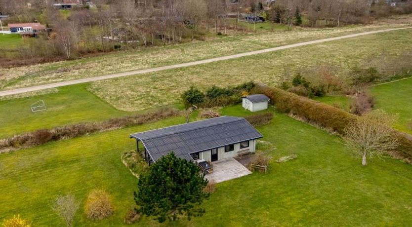 Photo of "Jule" - 1.3km to the fjord