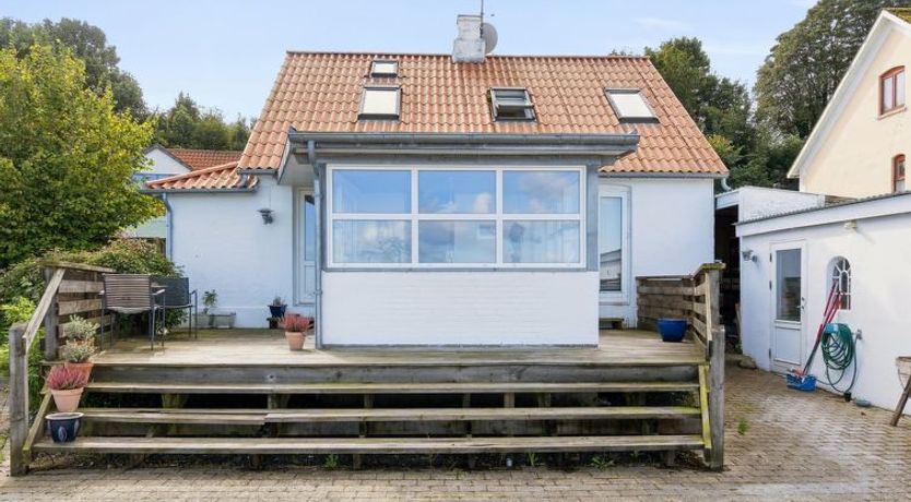 Photo of "Thermund" - 5m from the sea