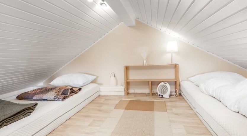 Photo of "Hughe" - 1.3km from the sea