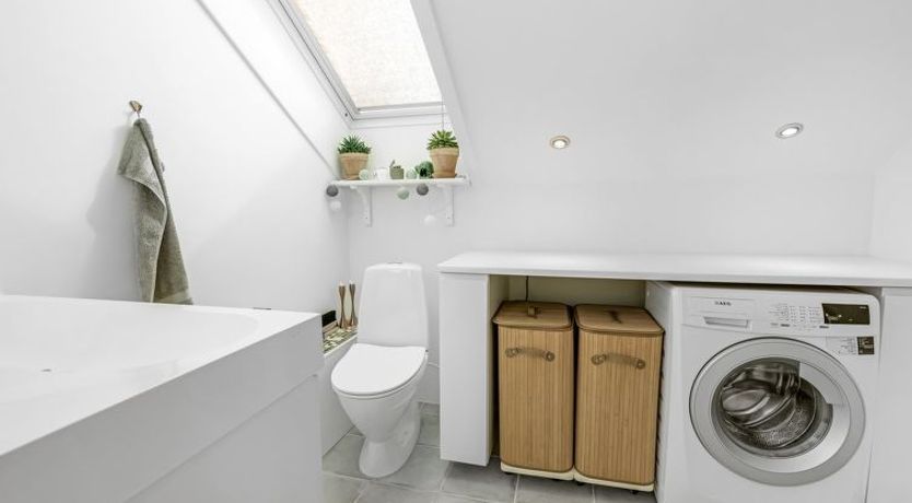 Photo of "Hughe" - 1.3km from the sea