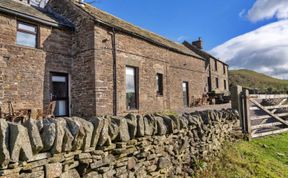 Photo of Blackclough Farmhouse at Blackclough Farm
