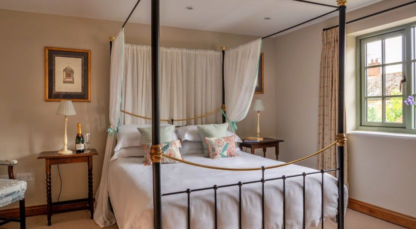 Photo of Kite's Gate