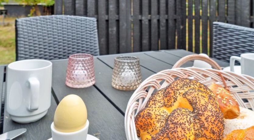 Photo of "Menke" - 150m from the sea