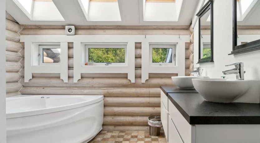 Photo of "Heli" - 200m from the sea