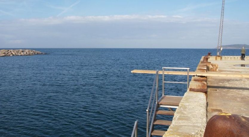 Photo of "Heli" - 200m from the sea