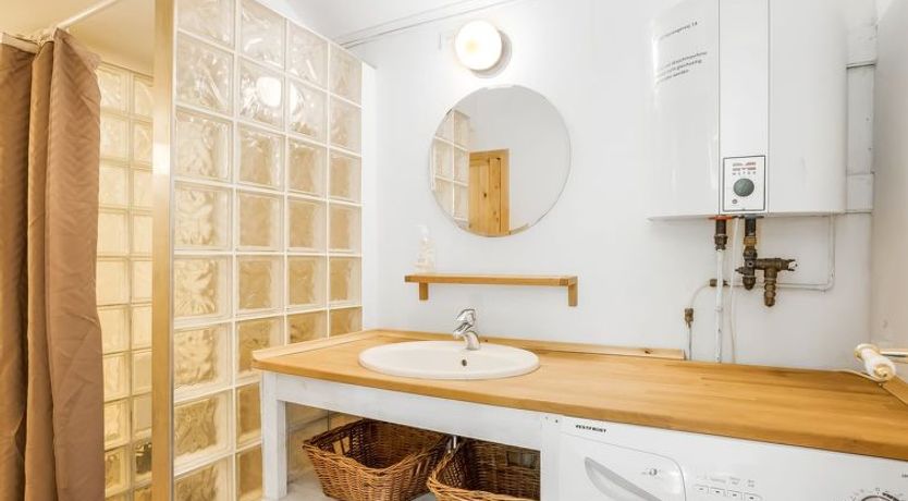 Photo of "Carly" - 100m from the sea