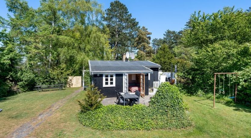 Photo of "Carly" - 100m from the sea