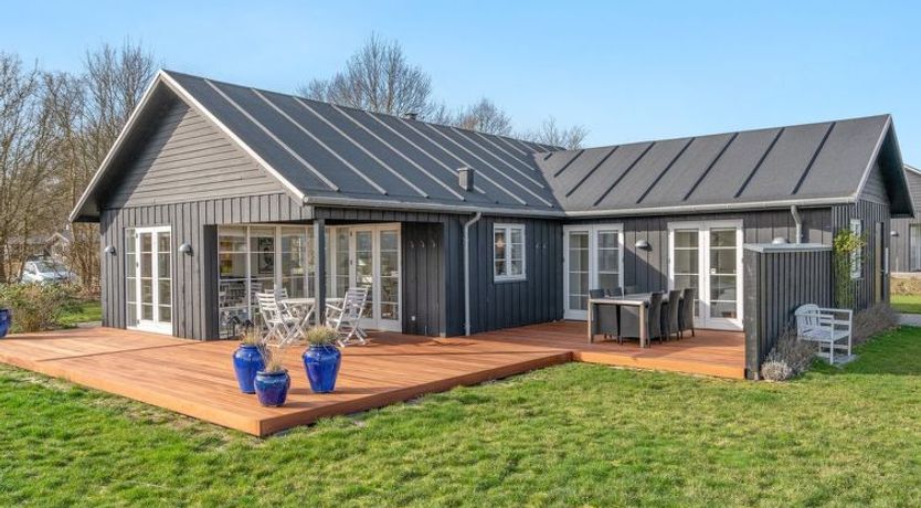 Photo of "Miika" - 100m from the sea