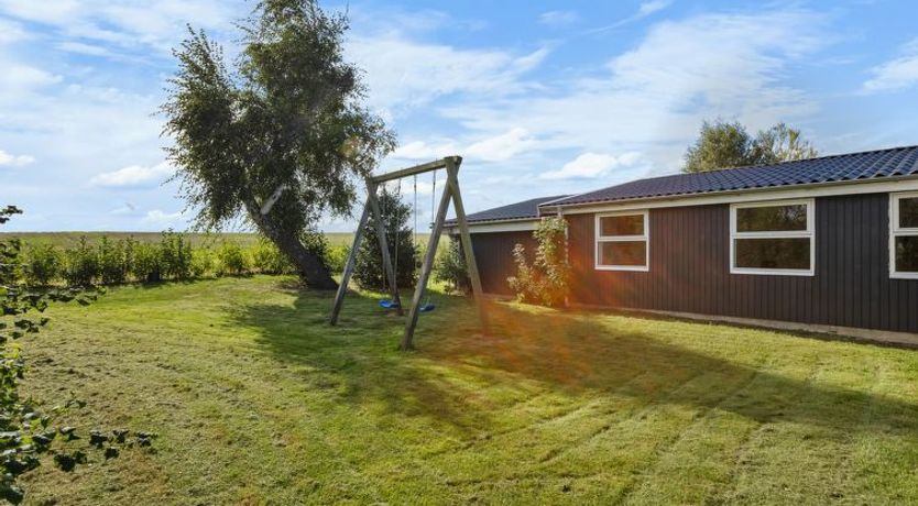 Photo of "Maylin" - 350m from the sea